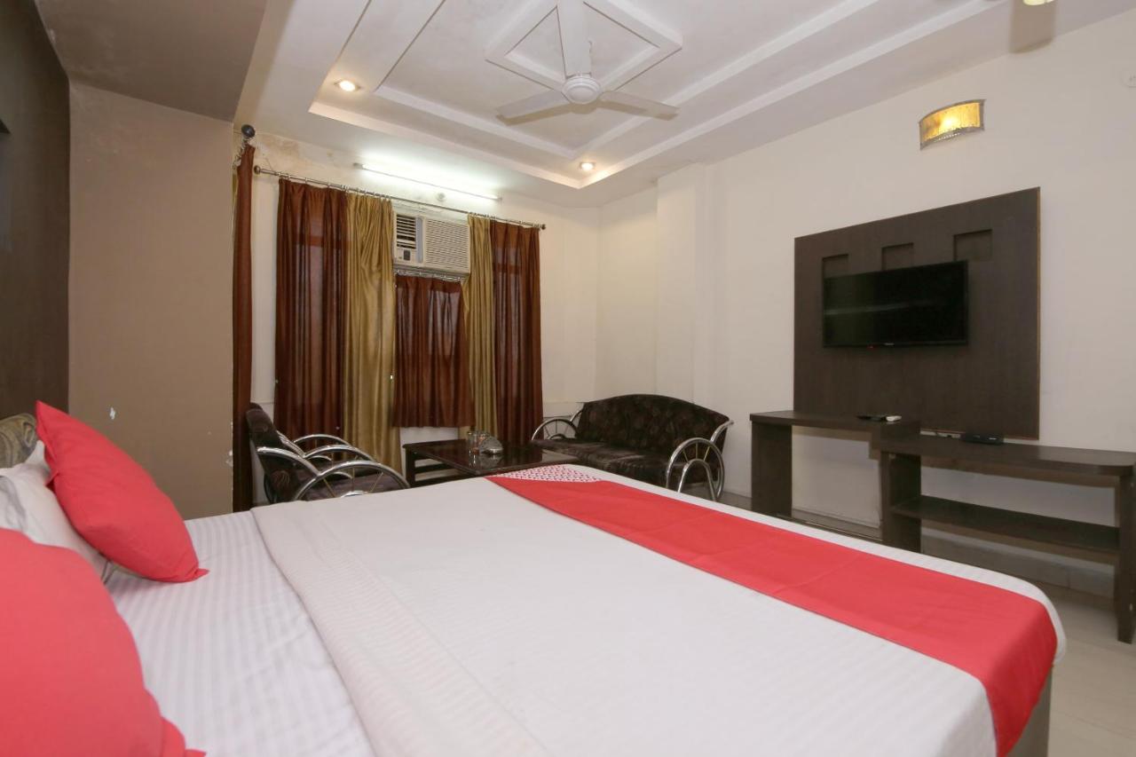 Oyo Hotel Shubhkamna Jabalpur Exteriör bild