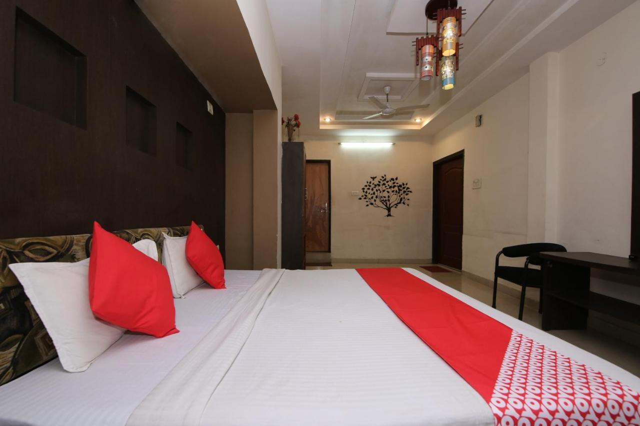 Oyo Hotel Shubhkamna Jabalpur Exteriör bild