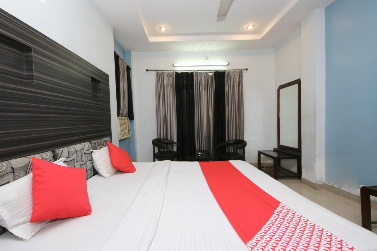 Oyo Hotel Shubhkamna Jabalpur Exteriör bild