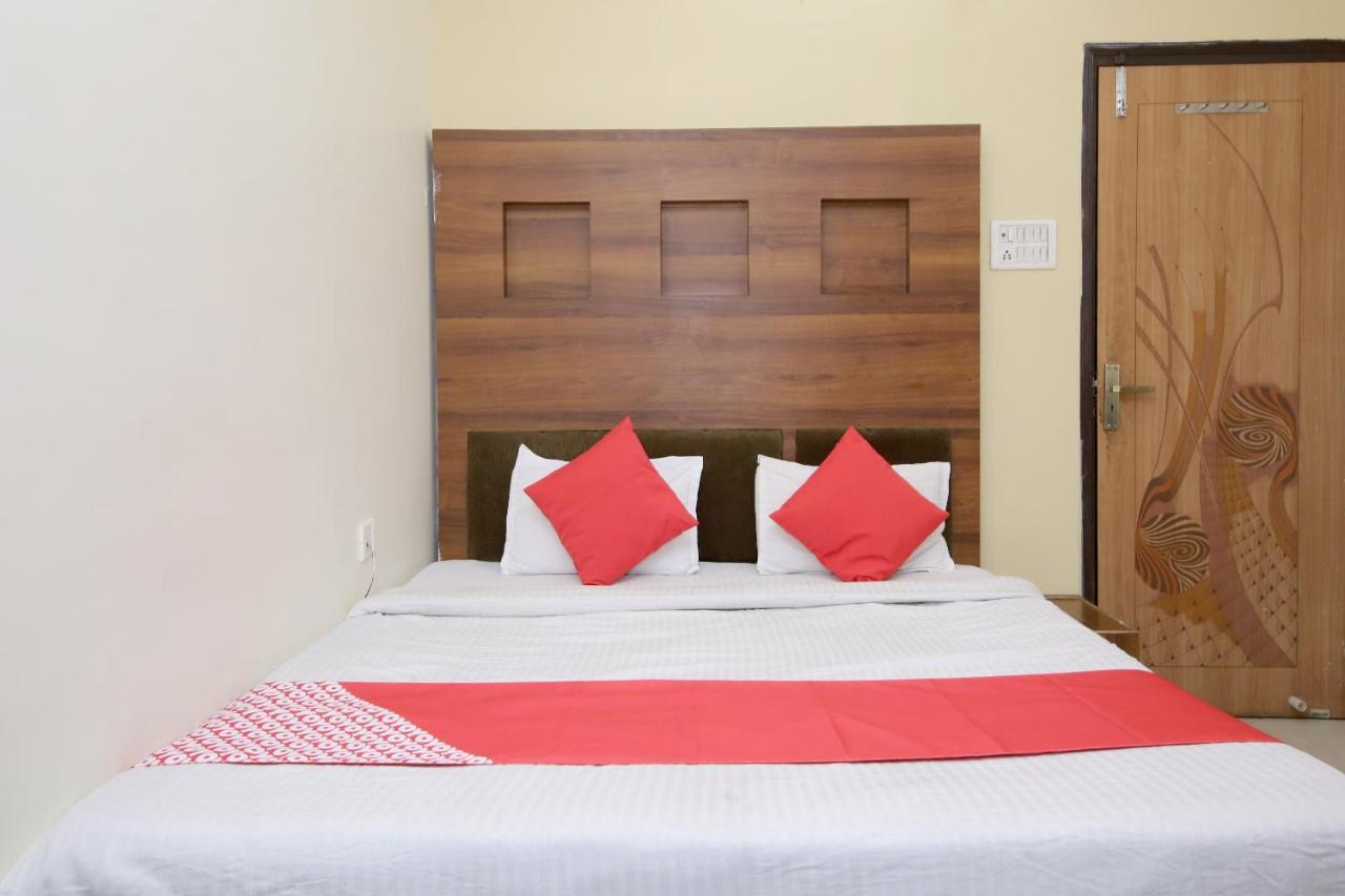 Oyo Hotel Shubhkamna Jabalpur Exteriör bild